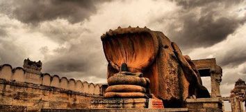 Lepakshi Veerabhadra Temple